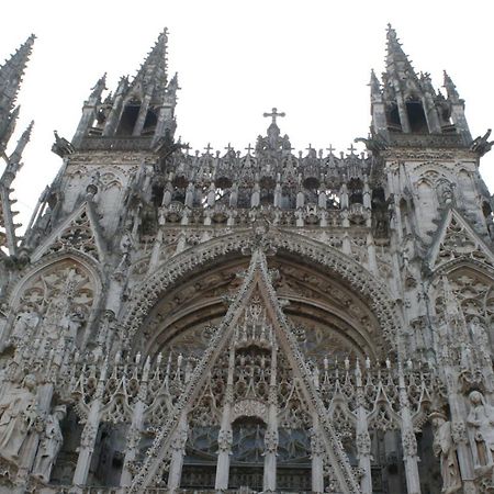 La Savane Du Donjon Rouen Eksteriør billede